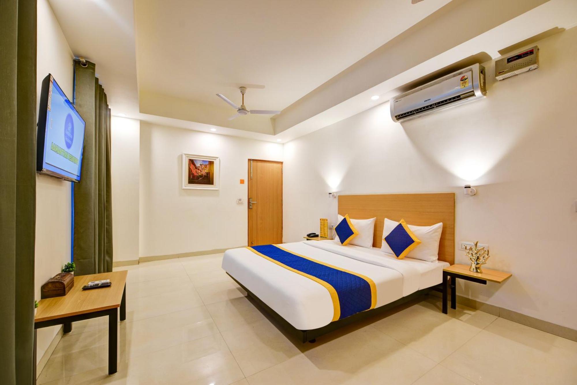 Aamantran Residency Hotel, Sohna Road, Sector 49, Gurugram Γκουργκάον Εξωτερικό φωτογραφία