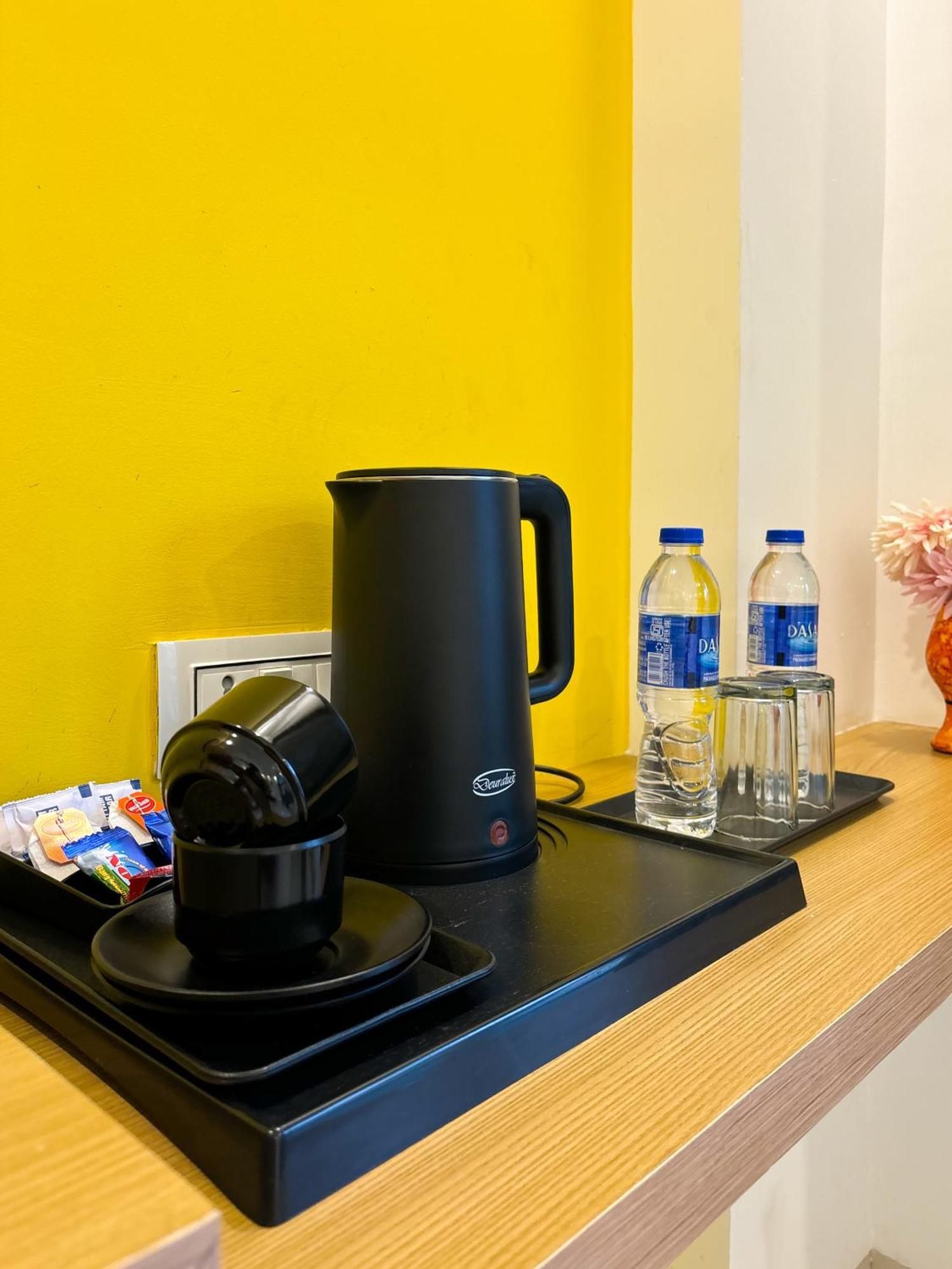Aamantran Residency Hotel, Sohna Road, Sector 49, Gurugram Γκουργκάον Εξωτερικό φωτογραφία