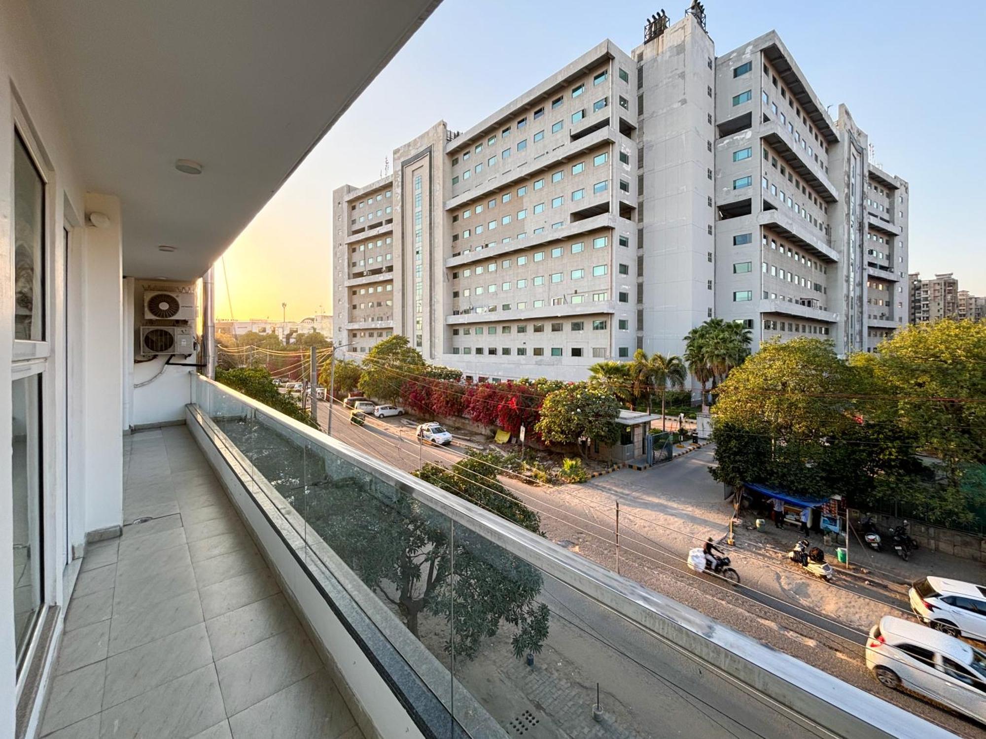 Aamantran Residency Hotel, Sohna Road, Sector 49, Gurugram Γκουργκάον Εξωτερικό φωτογραφία